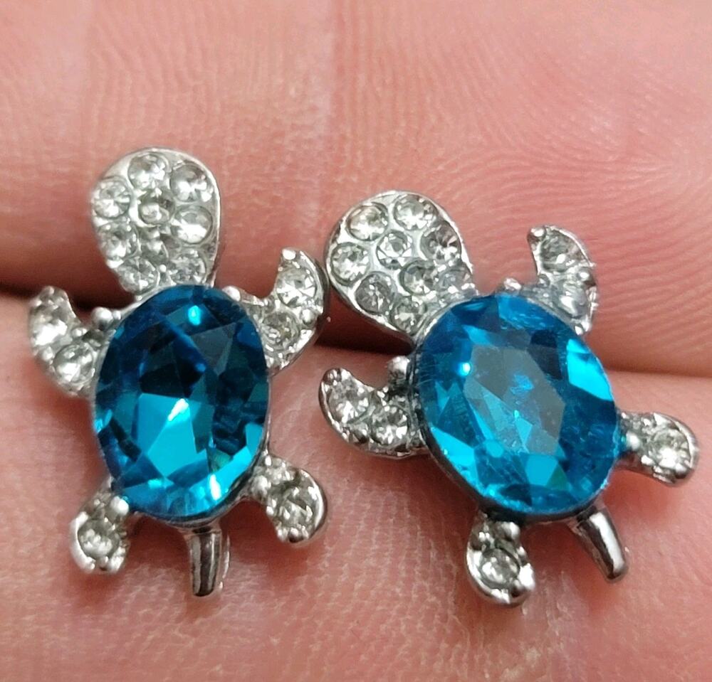 Turtle Stud Blue Crystal Earrings for Women